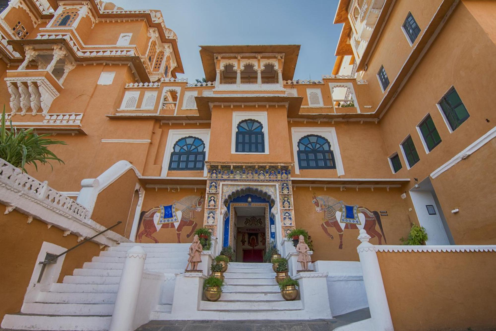 Deogarh Mahal Hotel Devgarh  Exterior foto
