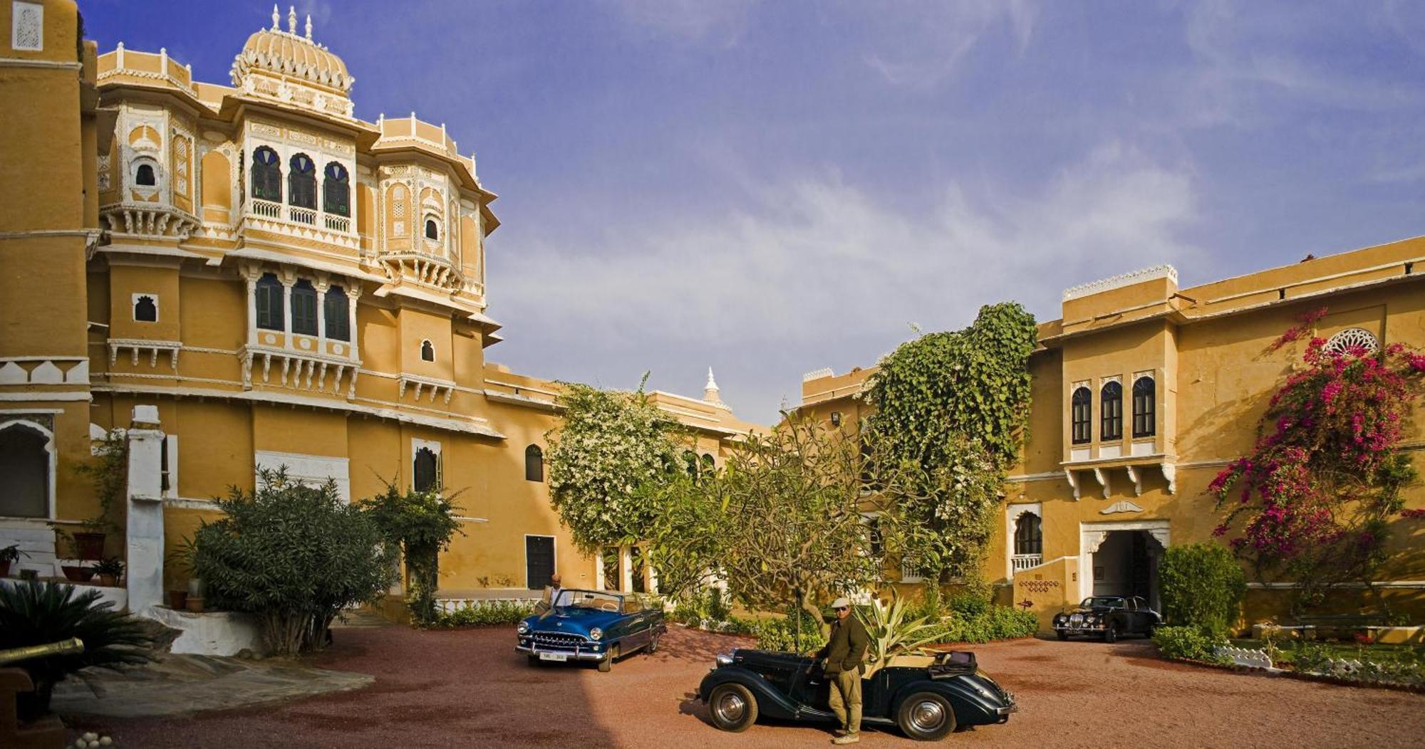 Deogarh Mahal Hotel Devgarh  Exterior foto